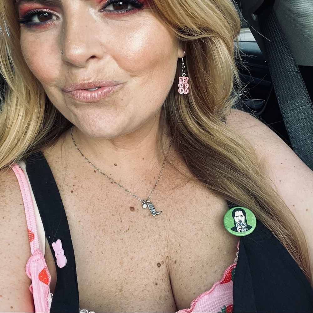 Meet your Posher, Kelsee